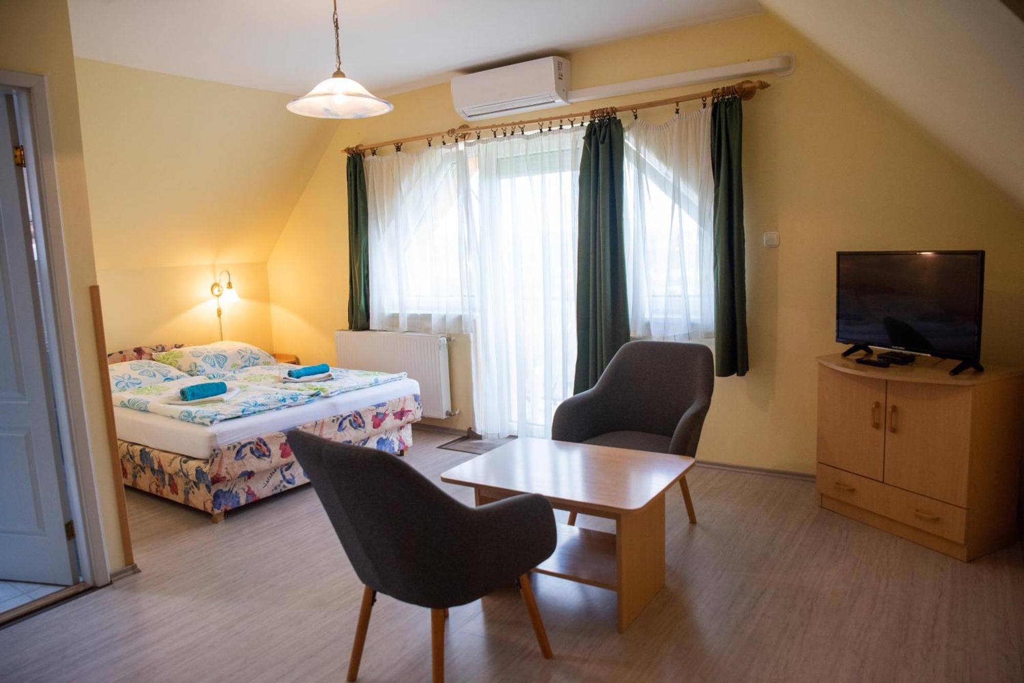 Flora Villa Hévíz Kültér fotó