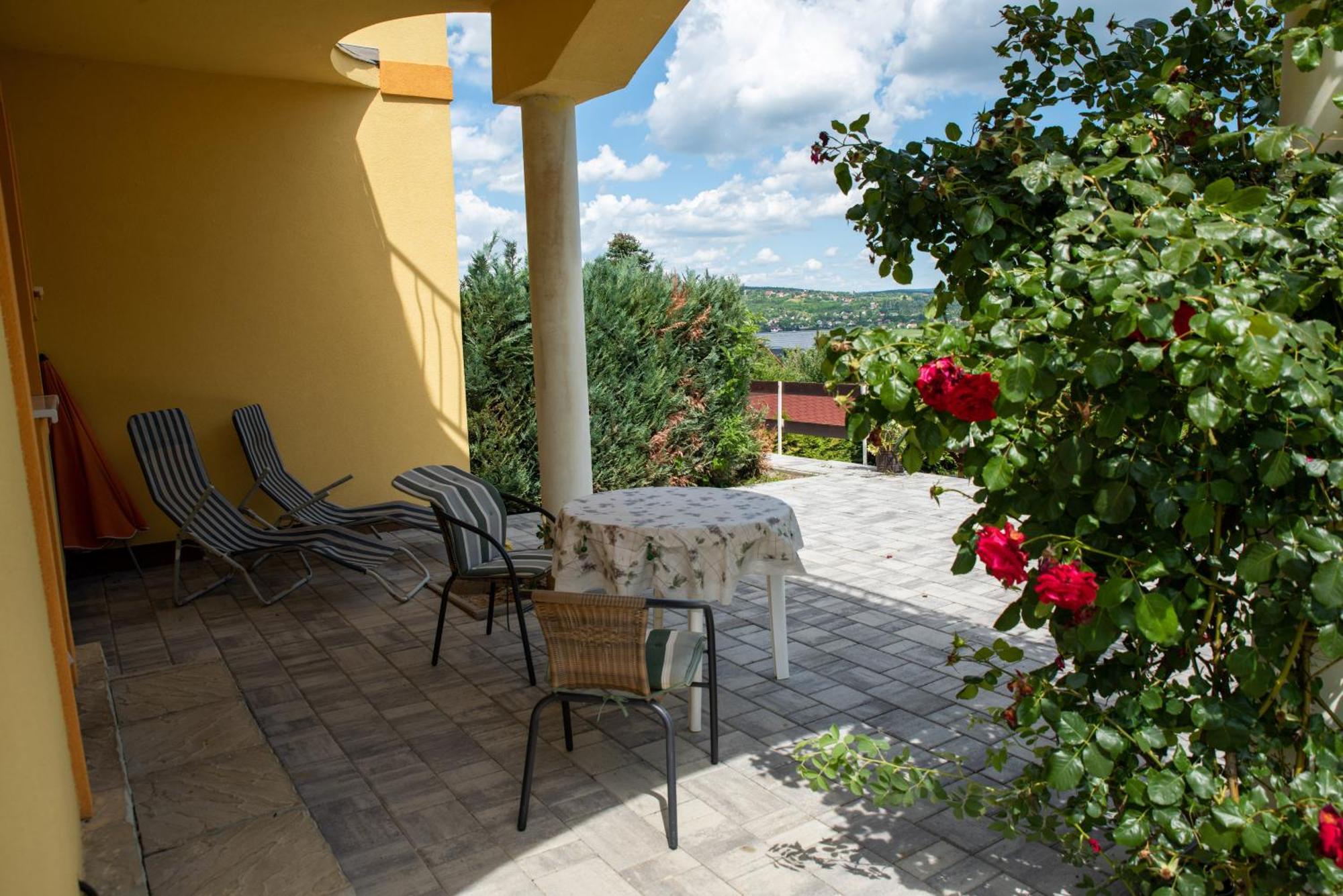 Flora Villa Hévíz Kültér fotó